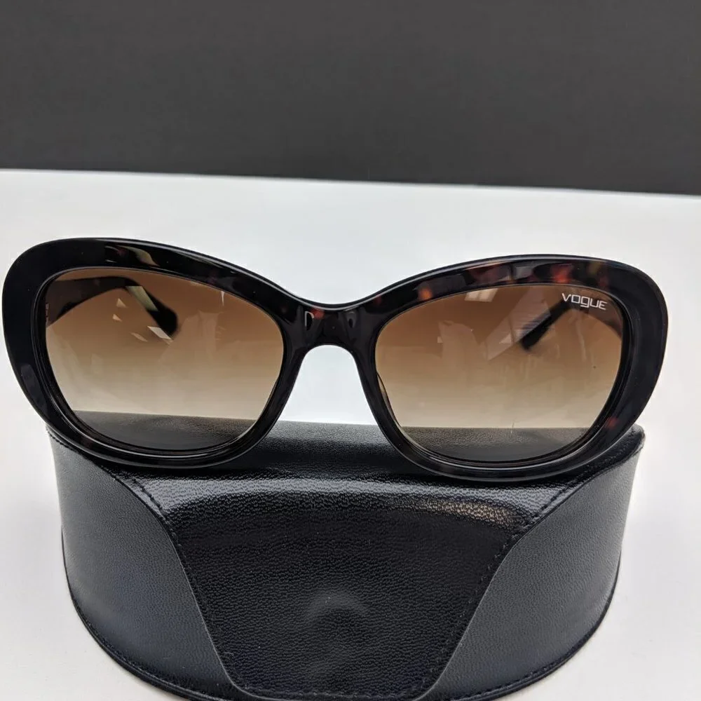 Vogue lens 56